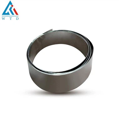 Lá titan cấp 1